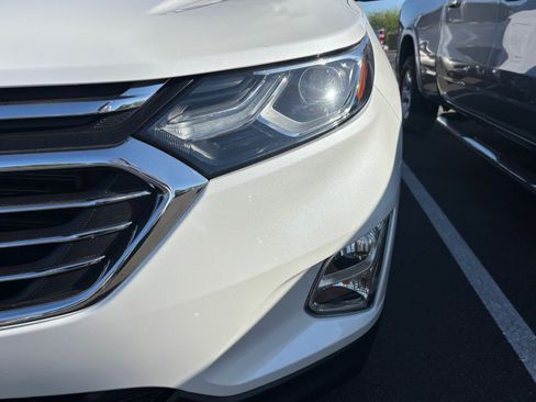 Used 2019 Chevrolet Equinox Premier FWD image 8