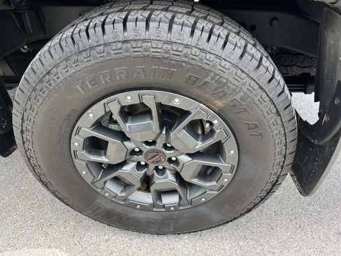 Used 2022 Nissan Frontier Pro-X w/ Pro-X Premium Package RWD image 13