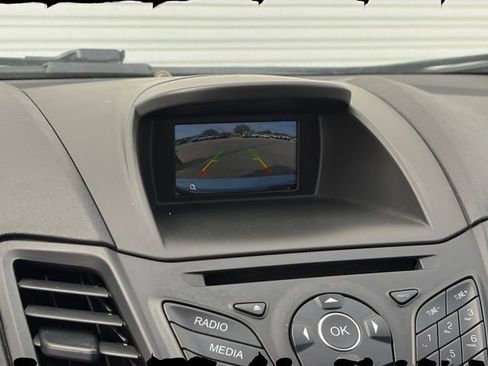 Used 2019 Ford Fiesta SE image 12