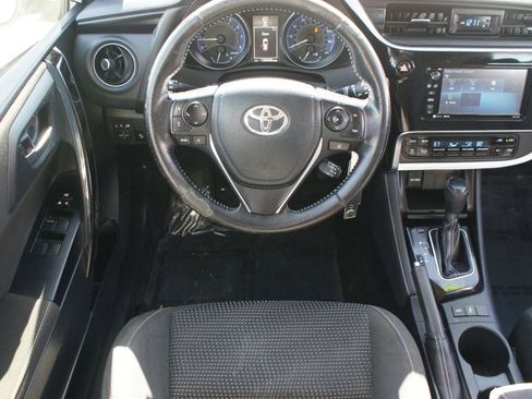 Used 2018 Toyota Corolla iM w/ Carpet Mat Package (TMS) image 5
