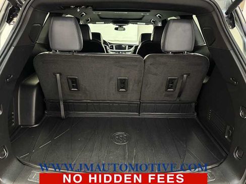 Used 2022 Buick Enclave Essence w/ Experience Buick Package AWD/4WD image 18