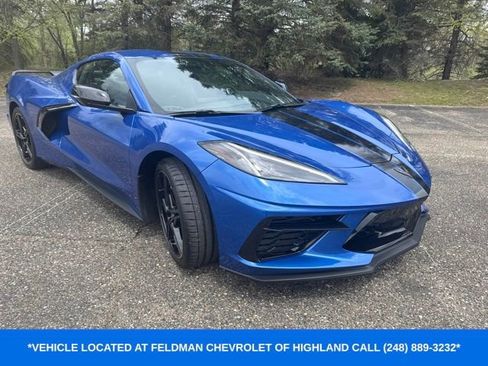 Used 2023 Chevrolet Corvette Stingray Coupe w/ Z51 Performance Package RWD image 2
