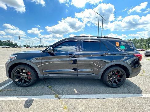Used 2020 Ford Explorer ST w/ ST Street Pack AWD/4WD image 4