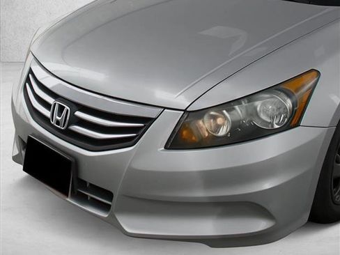 Used 2012 Honda Accord LX image 2