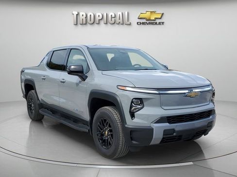 New 2026 Chevrolet Silverado EV LT w/ Plus Package AWD/4WD image 7