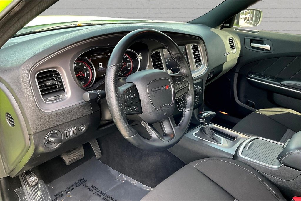 Used 2023 Dodge Charger R/T RWD image 17