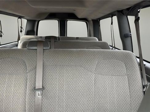 Used 2019 Chevrolet Express 3500 LS image 12