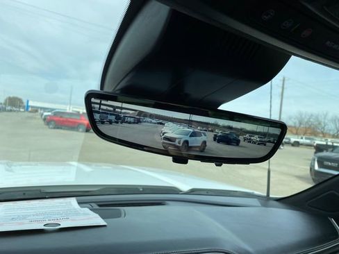 Used 2024 GMC Sierra 2500 AT4X image 12