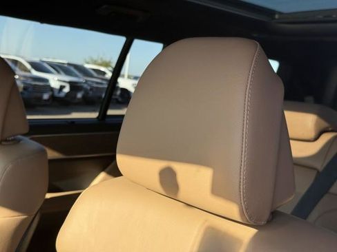 Used 2025 Hyundai Santa Fe Limited image 19