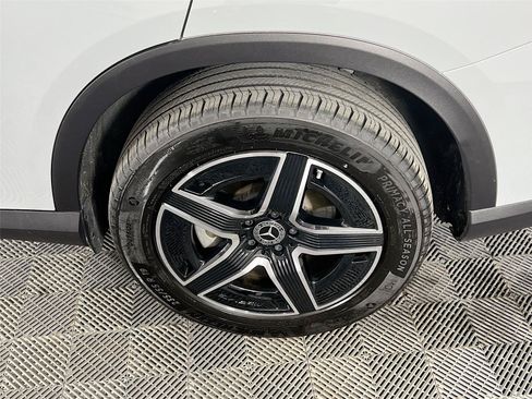 Certified 2026 Mercedes-Benz GLC 300 4MATIC image 29