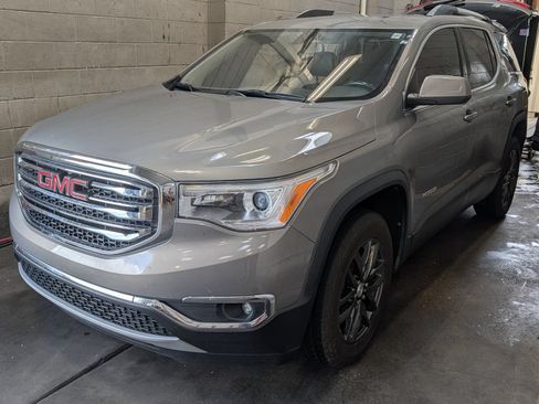 Used 2019 GMC Acadia SLT FWD image 5