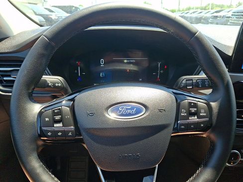 Used 2026 Ford Escape Active w/ Cold Weather Package AWD/4WD image 18