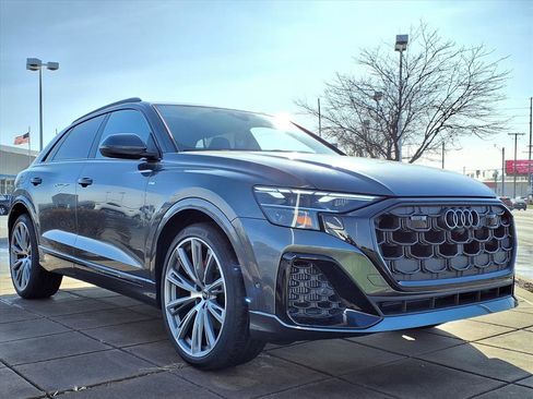 New 2026 Audi Q8 Prestige image 3