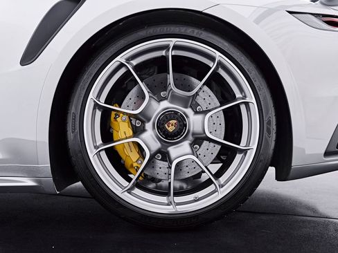 Used 2025 Porsche 911 Turbo S AWD/4WD image 34