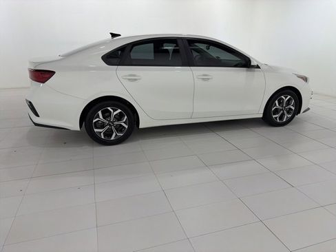 Used 2019 Kia Forte LXS image 6