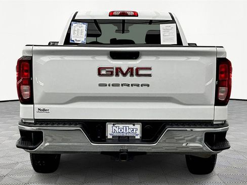 Used 2024 GMC Sierra 1500 Pro w/ Pro Value Package image 4