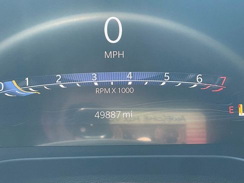 Used 2024 Jeep Grand Cherokee L Laredo image 17