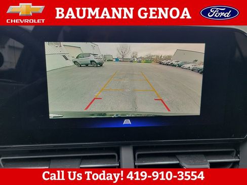 Used 2025 Chevrolet Trax LT w/ LT Convenience Package image 20