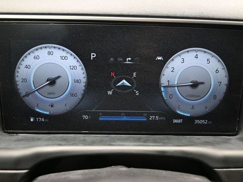 Used 2024 Hyundai Santa Cruz SEL w/ Activity Package FWD image 17