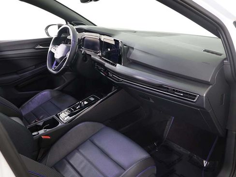 Used 2023 Volkswagen Golf R AWD/4WD image 32