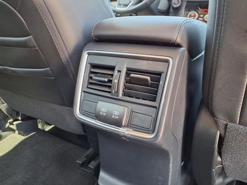 Used 2024 Subaru Forester Limited image 16