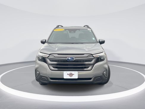 Certified 2026 Subaru Forester Premium w/ Base/Premium Package AWD/4WD image 2