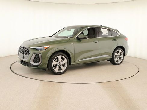 New 2025 Audi Q5 Prestige AWD/4WD image 13