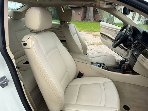 Used 2013 BMW 335i Coupe image 14