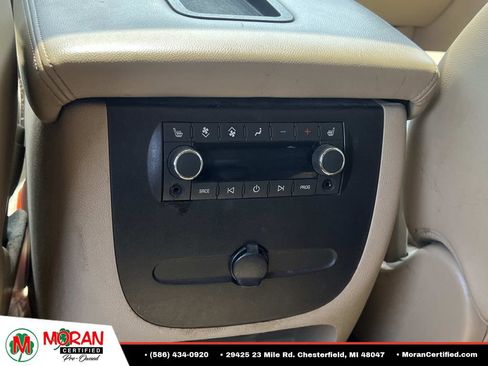 Used 2010 GMC Yukon XL SLT w/ Regional Value Package AWD/4WD image 15
