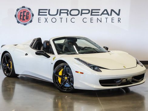 Used 2013 Ferrari 458 Spider RWD image 1