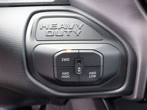 New 2026 RAM 2500 Big Horn AWD/4WD image 21