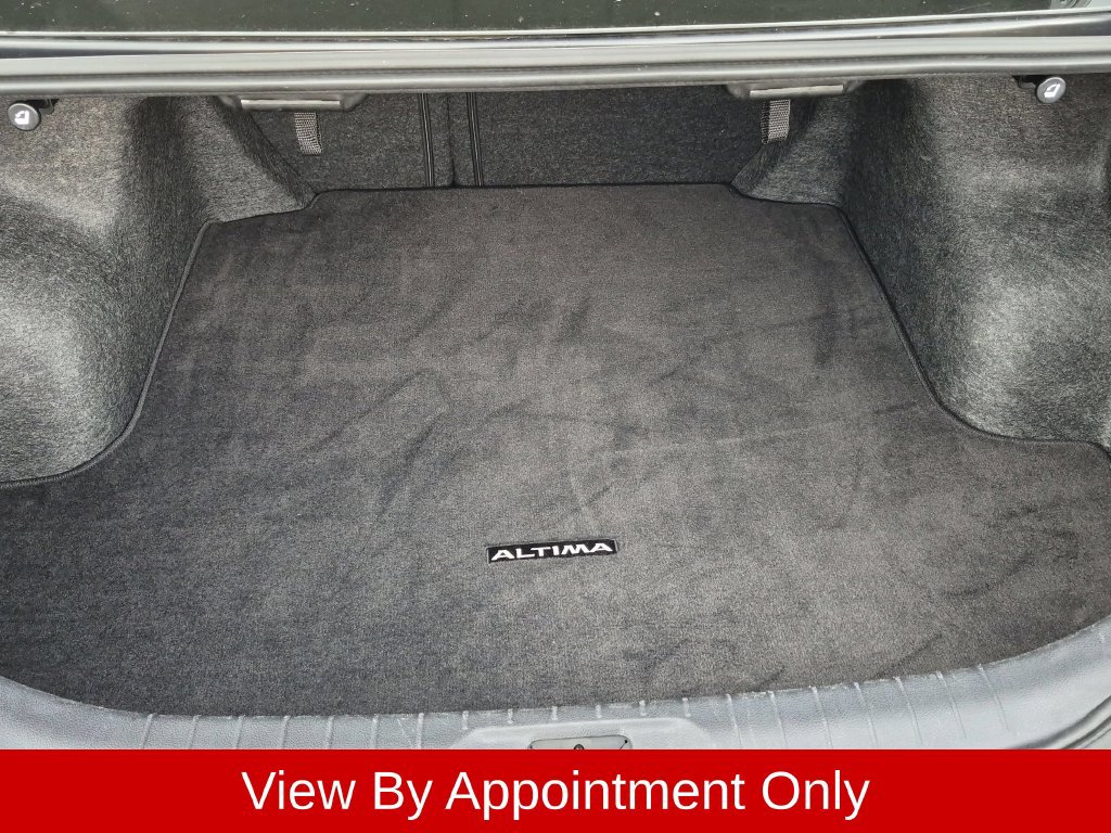 Used 2025 Nissan Altima 2.5 SV FWD image 25