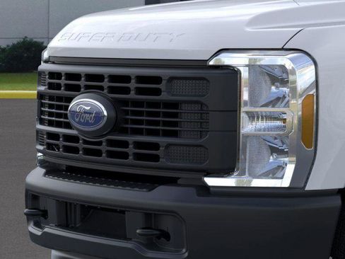 New 2024 Ford F250 XL image 17