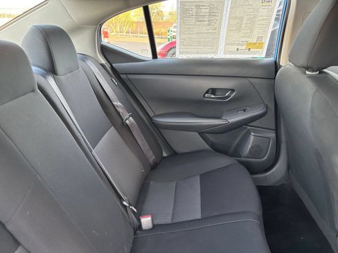 Used 2025 Nissan Sentra SV FWD image 30