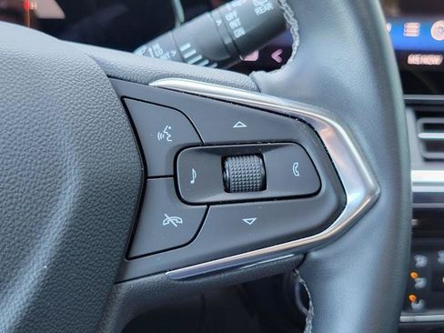 Used 2024 Chevrolet Trax ACTIV w/ Sunroof Package FWD image 22