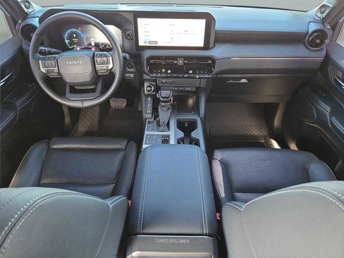 Used 2025 Toyota Land Cruiser image 16