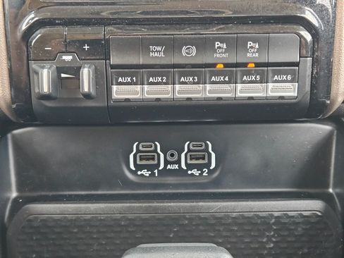Used 2023 RAM 2500 Laramie AWD/4WD image 20