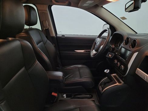 Used 2016 Jeep Compass High Altitude AWD/4WD image 21