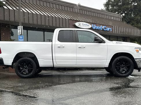 Used 2021 RAM 1500 Big Horn image 3