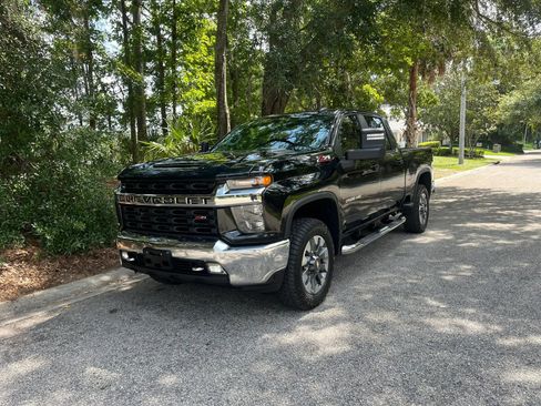 Used 2022 Chevrolet Silverado 2500 LT w/ All Star Edition AWD/4WD image 6
