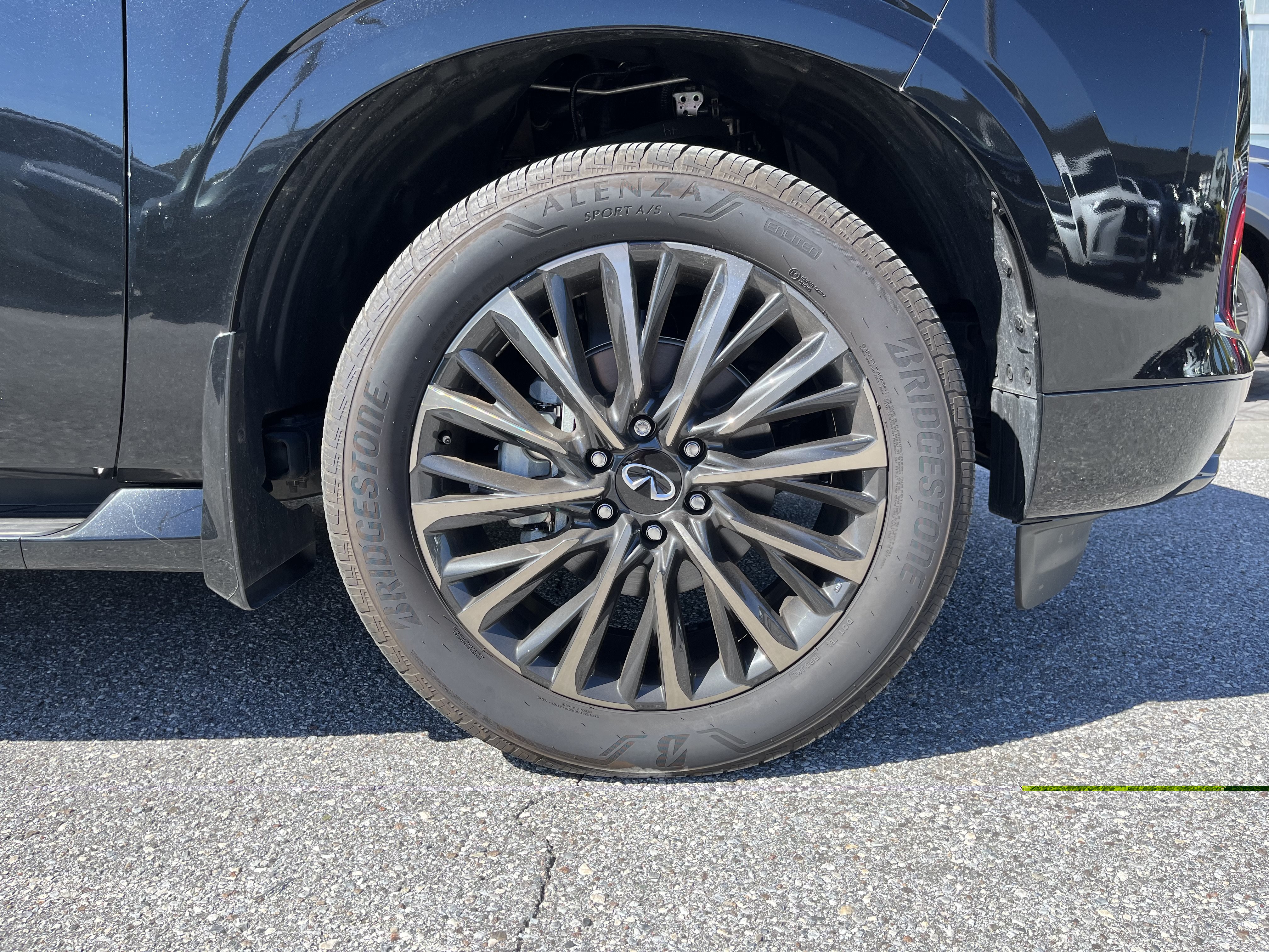 Certified 2026 INFINITI QX80 Autograph w/ Premium Cargo Package AWD/4WD image 13