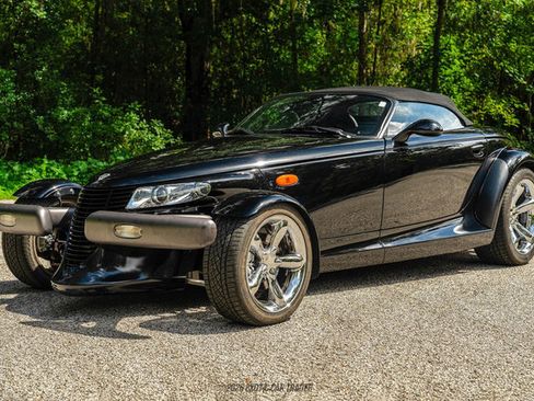 Used 1999 Plymouth Prowler RWD image 17