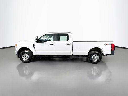 Used 2020 Ford F350 XL w/ Power Equipment Group image 2