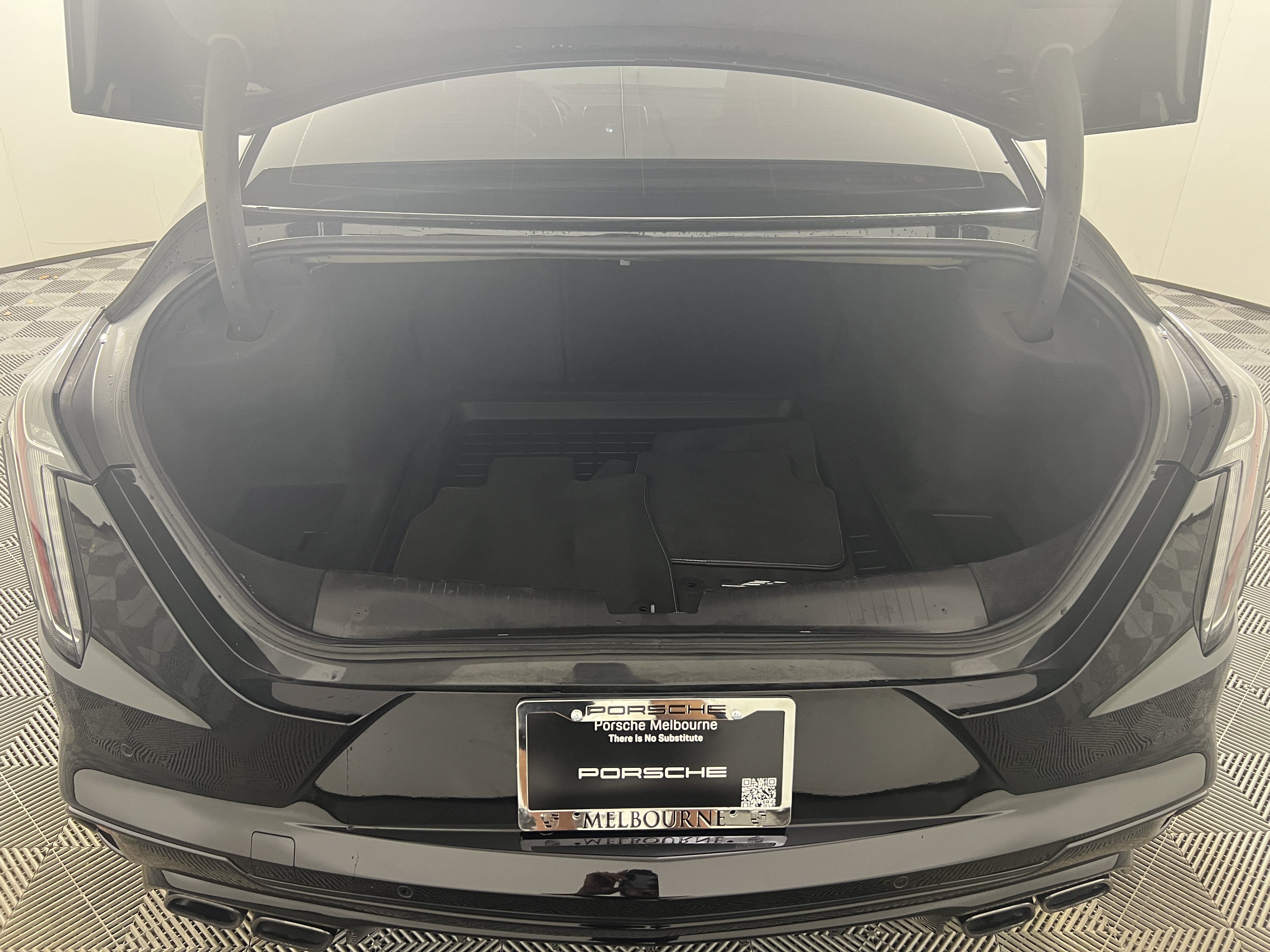 Used 2024 Cadillac CT4 V Blackwing w/ Technology Package RWD image 21