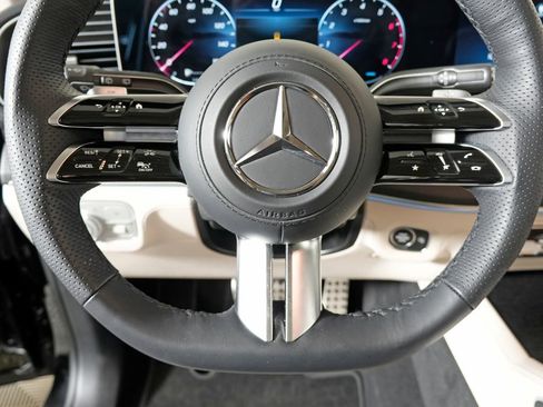 Certified 2026 Mercedes-Benz GLS 450 4MATIC image 20