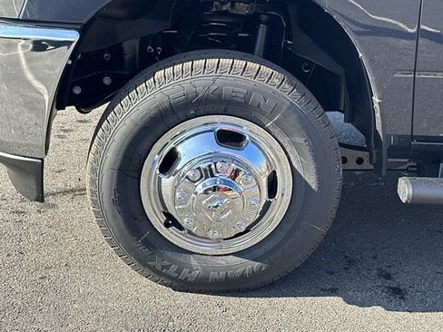 New 2026 RAM 3500 Tradesman image 11