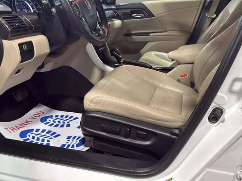 Used 2016 Honda Accord EX-L image 9
