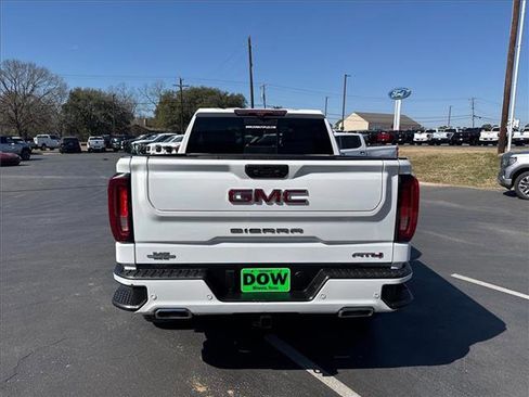 Used 2023 GMC Sierra 1500 AT4 w/ AT4 Premium Package image 9