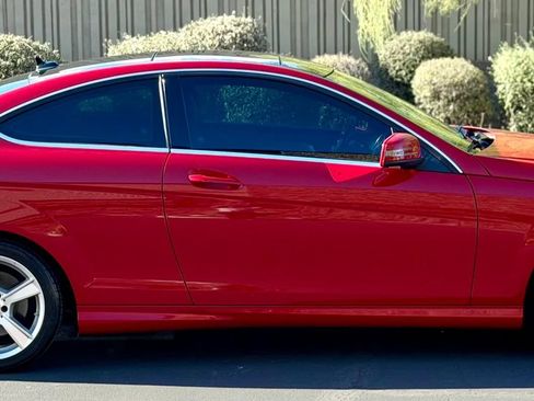 Used 2015 Mercedes-Benz C 250 Coupe image 4