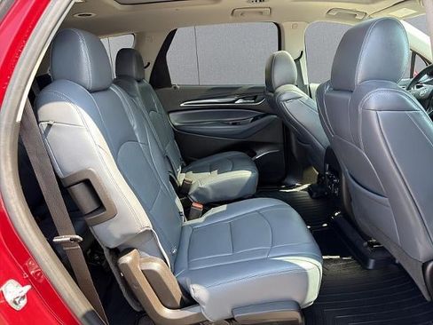 Used 2021 Buick Enclave Premium w/ Sun and Sites Package AWD/4WD image 18
